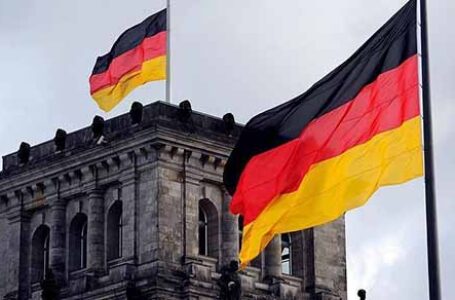 الحكومة الألمانية تتوقع ركودا اقتصاديا في 2023…