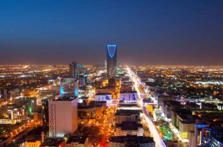 السعودية تسجل أول فائض في ميزانيتها العامة منذ قرابة عقد…