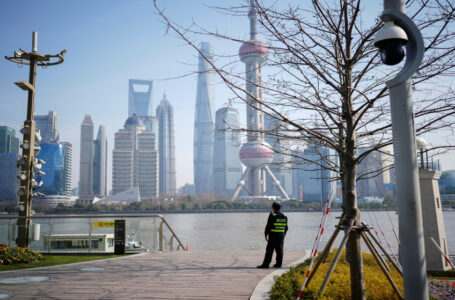 الصين تستأنف إصدار تأشيرات الدخول للأجانب بدءا من 15 آذار……..        ￼