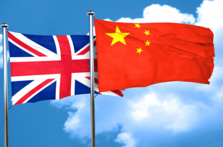 بريطانيا تحذر الصين من ترهيب الرعايا الأجانب على أراضيها……..      ￼