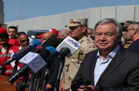 غويتريش يدعو من رفح الى دخول المساعدات في أسرع وقت￼