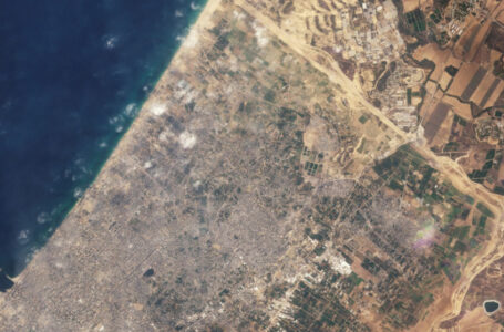 عودة الاتصالات وشبكة الإنترنت تدريجيا إلى غزة￼