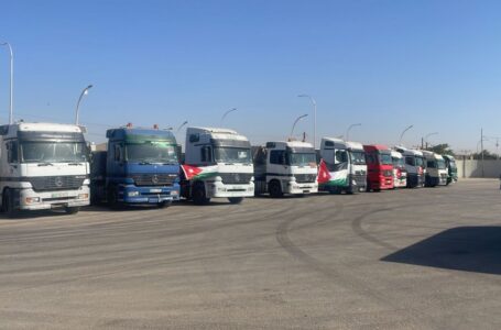 وزير الصناعة: بدء إرسال 30 ألف طن قمح و15 ألف طن حبوب للأشقاء في فلسطين￼