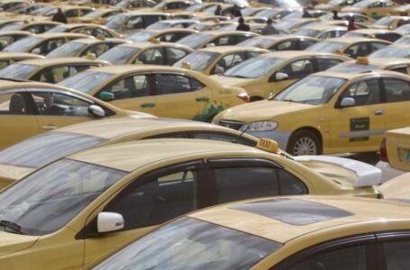 “التاكسي الأصفر” في عمّان يبدأ اليوم العمل وفقا للتعرفة الجديدة