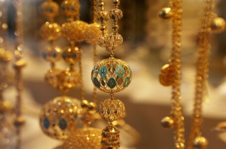 41.3 دينارا سعر الذهب عيار 21 في السوق المحلية￼