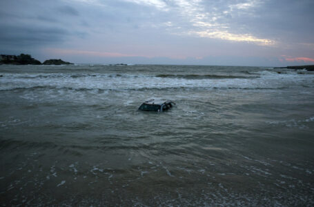 ارتفاع تكاليف الشحن في البحر الأحمر بعد استهداف الحوثيين لسفن تجارية￼