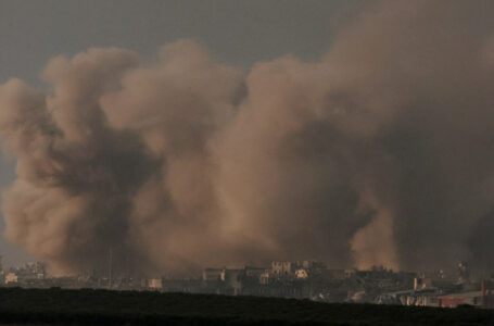 شهداء ومصابون في غارات إسرائيلية على قطاع غزة￼