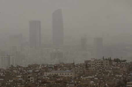 طقس العرب: 4 منخفضات جوية متتالية تؤثر على الأردن من اليوم