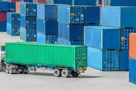 المجوهرات ومحضرات الصيدلة تحد من انخفاض الصادرات الوطنية خلال 11 شهرا￼