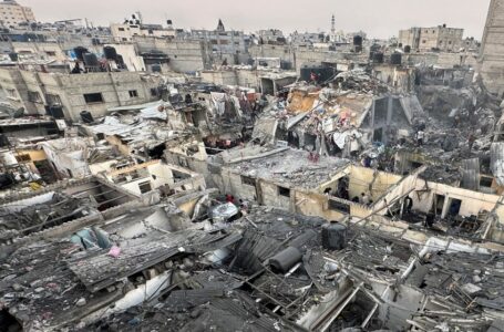 13 شهيدا على الأقل في قصف إسرائيلي متواصل على رفح جنوبي قطاع غزة￼