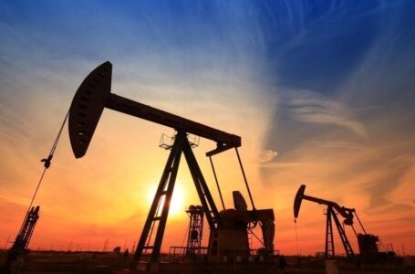 مصادر: أوبك+ تدرس تمديد تخفيضات إنتاج النفط الطوعية￼