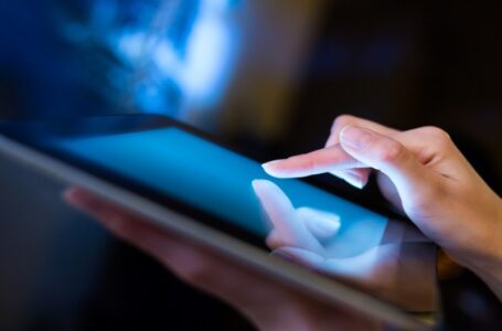 استيراد 310 آلاف جهاز “تابلت” بـ49.5 مليون دينار العام الماضي في الأردن￼