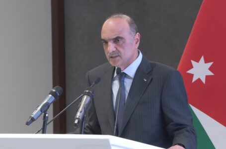 رئيس الوزراء: الوحدة الوطنية “أمر مقدس”