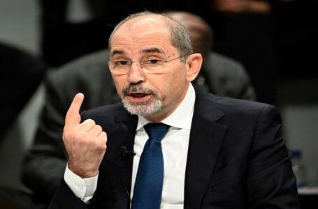 الصفدي: حماية موظفي الإغاثة مسؤولية إسرائيلية تفرضها القوانين