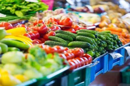 3163 طنا من الخضار وردت للسوق المركزي الاثنين