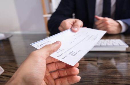 ارتفاع عدد الشيكات المرتجعة في الأردن خلال نيسان بنسبة 3.3% لتصل 18.7 ألفا