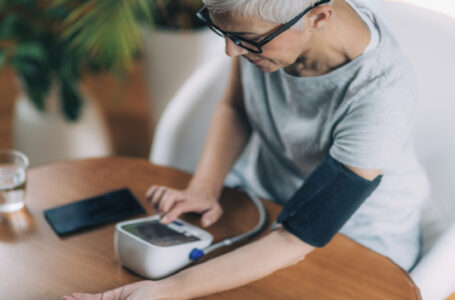 دراسة: الساعة البيولوجية في الجسم “تحدد” أفضل وقت لتناول أدوية ضغط الدم