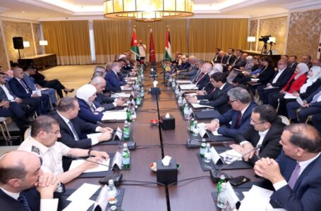 لجنة أردنية فلسطينية تتوصل إلى 14 اتفاقية لتعزيز التعاون الثنائي