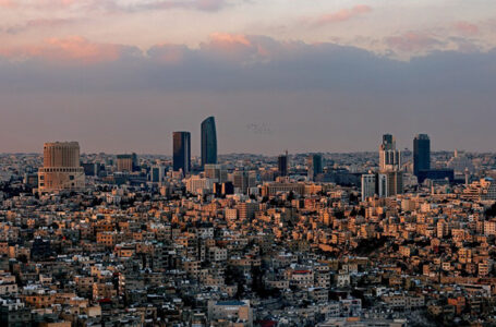 الحرارة أعلى من معدلاتها الاعتيادية بـ7 درجات خلال اليومين المقبلين