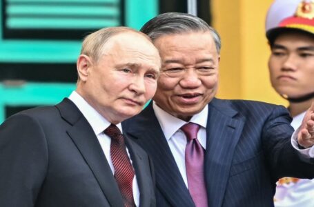 بوتين في فيتنام بعد اتفاقية الدفاع مع بيونغ يانغ