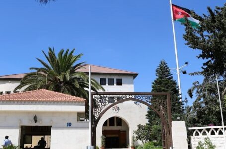 النيابة العامة توقف مشتبها بهم بسفر أردنيين لأداء الحج خارج إطار البعثة الرسمية