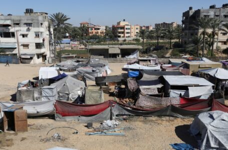 جيش الاحتلال يطالب سكان غزة بإخلاء الأحياء الشرقية لخان يونس