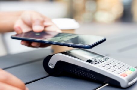 ارتفاع عدد مستخدمي المحافظ الإلكترونية في الأردن إلى 6% 