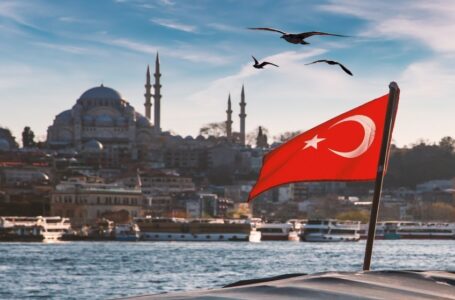 تركيا ترفع بشكل حاد الرسوم الجمركية على البضائع المرسلة بالبريد