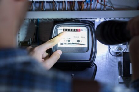 6.6 مليون دينار إيرادات “الطاقة والمعادن” من الكهرباء العام الماضي