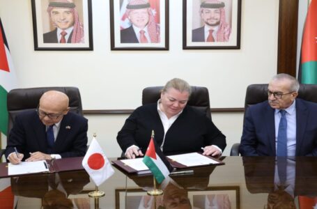 5 ملايين دولار من اليابان لشراء معدات وآليات لصيانة الطرق في الأردن