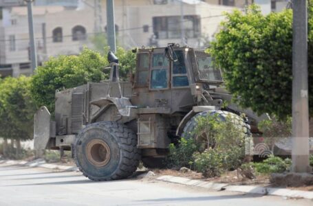 الاحتلال يواصل عدوانه على طولكرم وسط دمار وتخريب في البنية التحتية