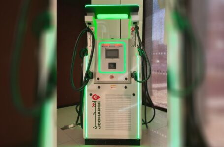 اتفاقية بين التسويقية للطاقة المتجددة ومحمودية موتورز لتطوير محطات شحن كهربائية