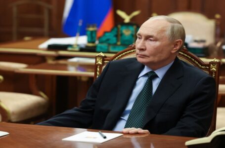 الرئيس الروسي يوقع مرسوما يوسع إمكانية اللجوء إلى السلاح النووي