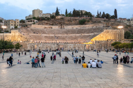 56 ألف عامل وعاملة بالقطاع السياحي في الأردن 