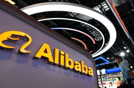 «علي بابا» تطلق يد الذكاء الاصطناعي في كل تفاصيل أعمالها