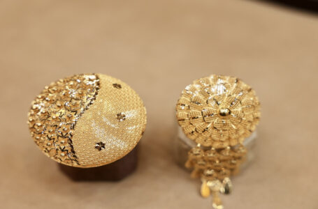 استقرار أسعار الذهب عيار 21 في السوق المحلية عند أعلى مستوياتها