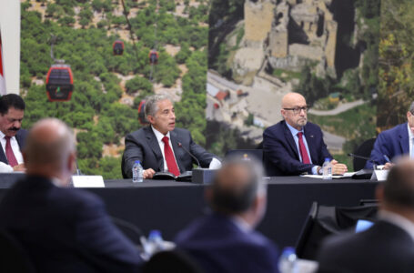 رئيس الوزراء: لا نية لرفع الضرائب على المواطنين