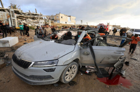 4 شهداء وجرحى جراء قصف إسرائيلي استهدف مركبة بغزة