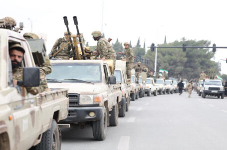 الجيش السوري يعلن الدخول لمنطقة غرب الفرات ابتداء بمدينة دير حافر
