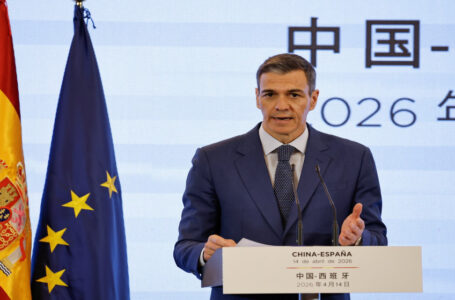 سانشيز غير “قلق” حيال تقارير تتحدث عن احتمال تعليق عضوية إسبانيا في حلف شمال الاطلسي