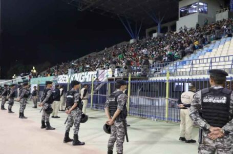 توقيف أشخاص حاولوا إثارة الشغب في مباراة الوحدات والفيصلي  ….