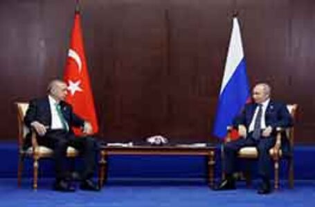 بوتين يقول لأردوغان إنه يريد “ضمانات حقيقية” من كييف بشأن اتفاق الحبوب …