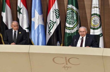 وزير الخارجية الجزائري: عودة سوريا للجامعة العربية “أمر طبيعي وسيتحقق”…