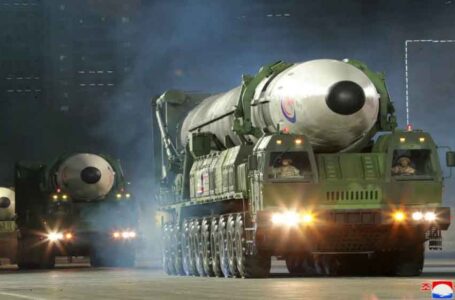 كوريا الشمالية تطلق 4 صواريخ بالستية قصيرة المدى باتجاه البحر… 