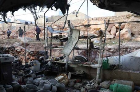 طائرات روسية تقصف آخر معاقل المعارضة السورية في إدلب ومقتل 9 مدنيين …