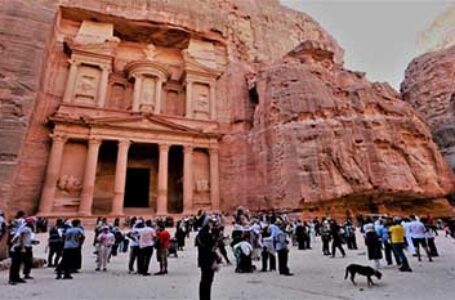 ارتفاع الدخل السياحي بنسبة 51.4% خلال تشرين الأول 2022 …
