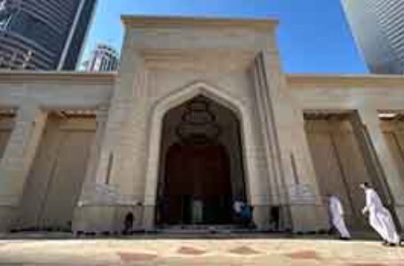 الجماهير تصلي الجمعة في أول كأس للعالم في بلد مسلم… ￼