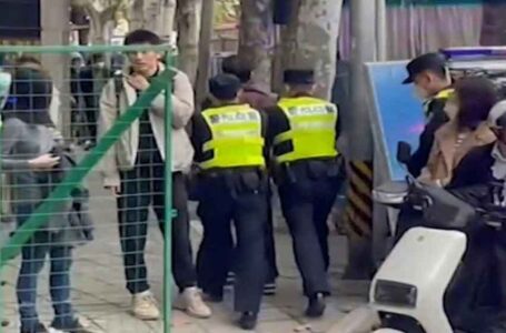 توقيف شخصين في شنغهاي بموقع تظاهرة احتجاجا على قيود كورونا…