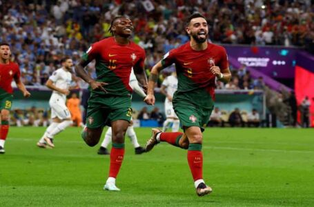 ثنائية فرنانديش تعبر بالبرتغال إلى الدور الثاني من كأس العالم… ￼