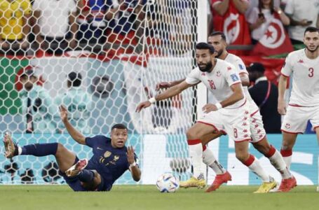 تونس تودع كأس العالم رغم الفوز المثير على فرنسا حاملة اللقب…
